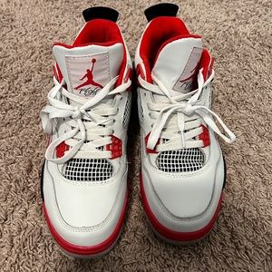 Jordan 4s